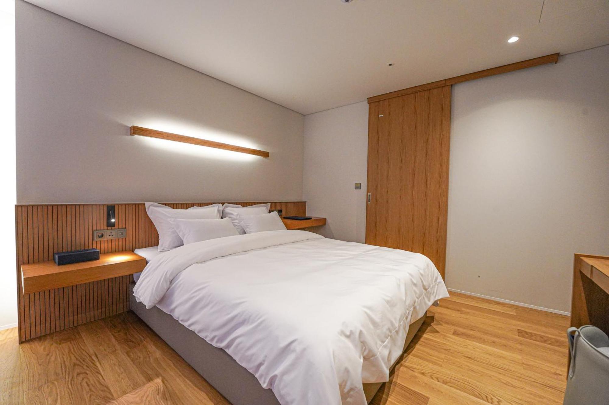 Hotel Ground27 Пусан Экстерьер фото